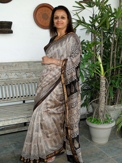 Black - Offwhite Kairi Bagh Print Maheshwari Saree